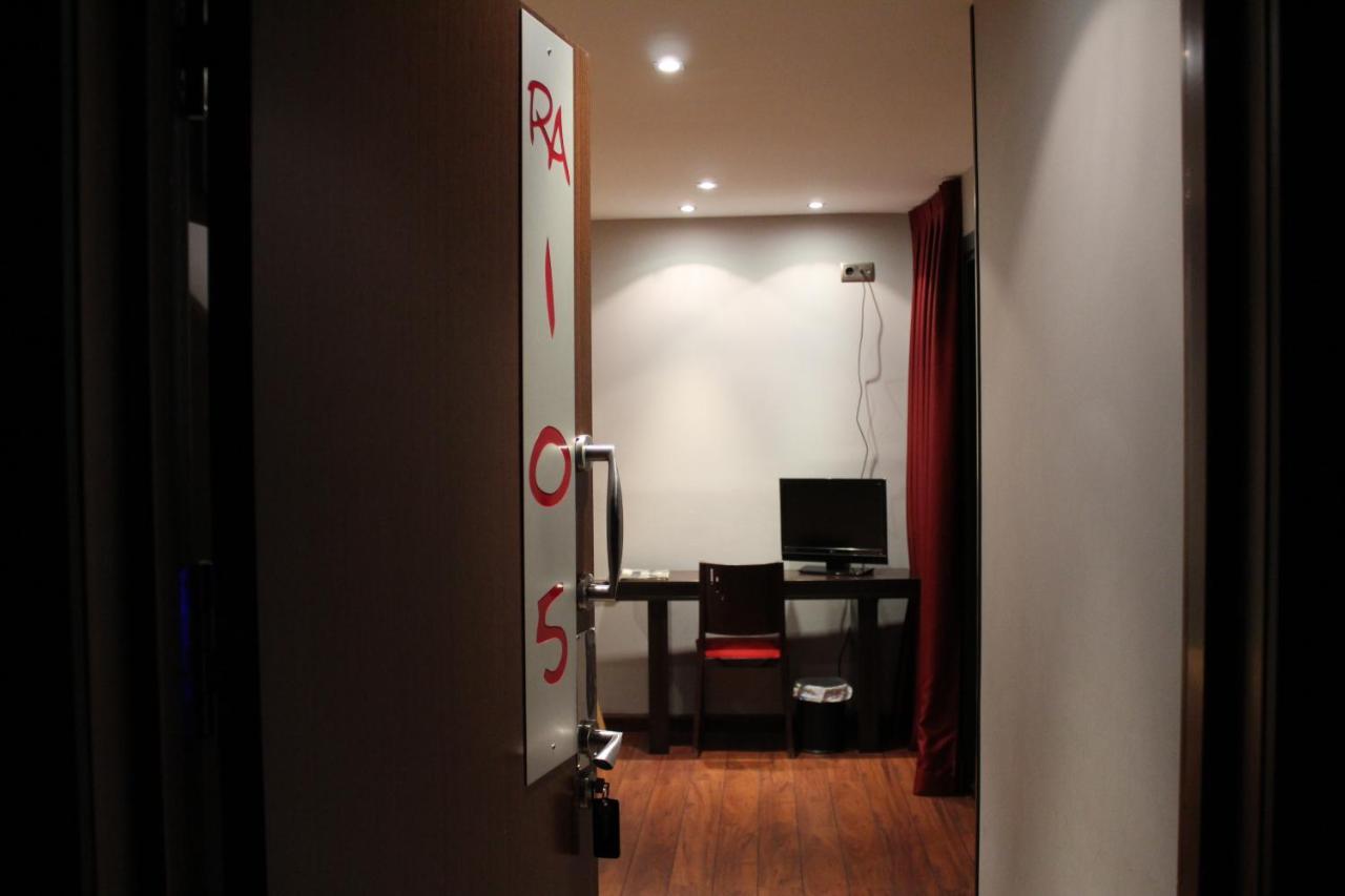 Hostal Royal Almorox Екстериор снимка